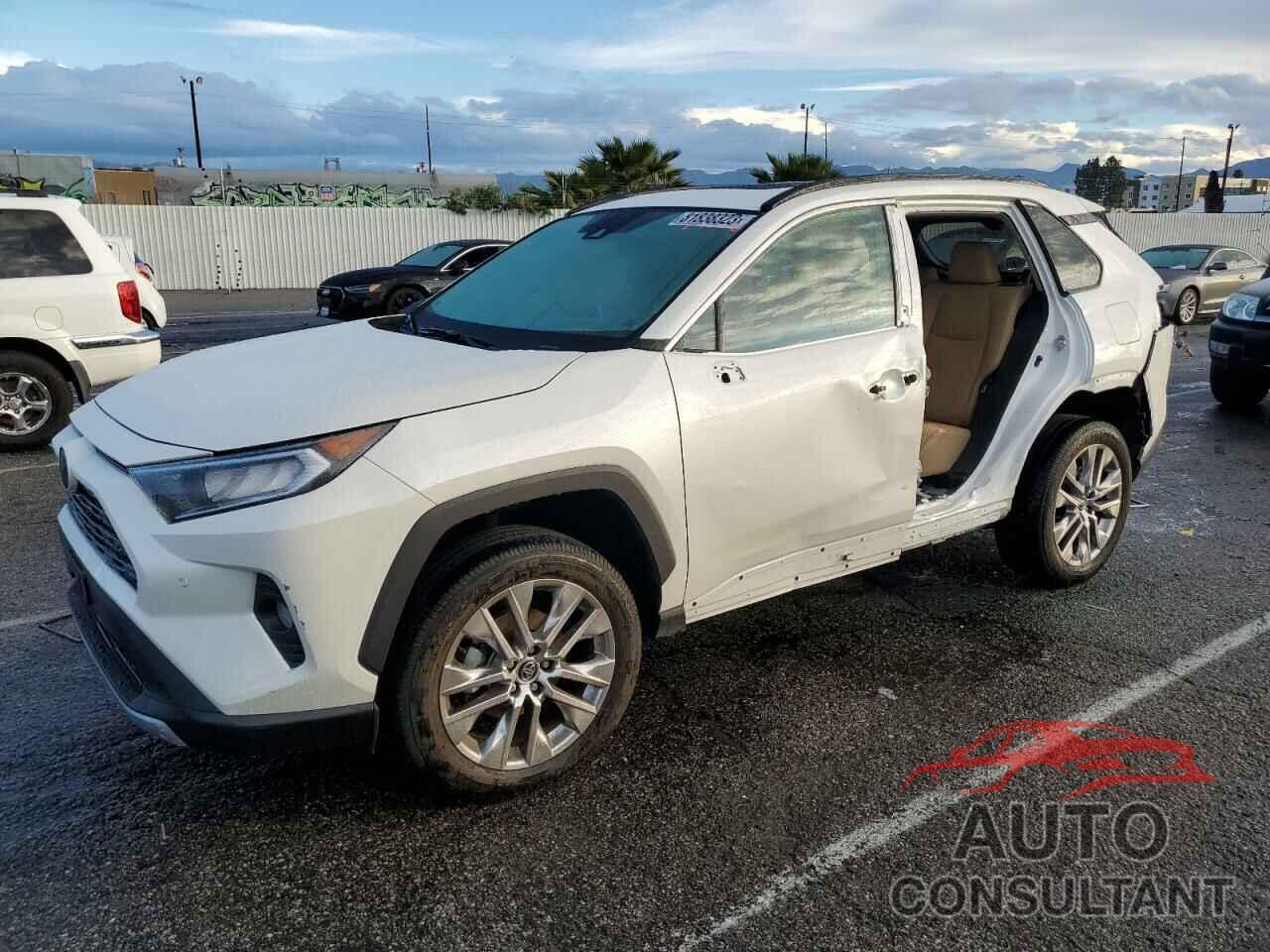 TOYOTA RAV4 2021 - 2T3N1RFV3MW140586