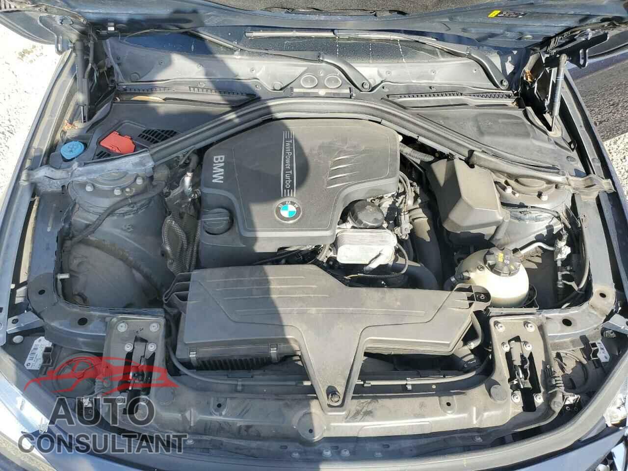 BMW 3 SERIES 2017 - WBA8A9C58HK620118