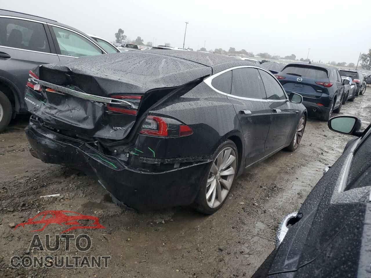 TESLA MODEL S 2017 - 5YJSA1E27HF197235