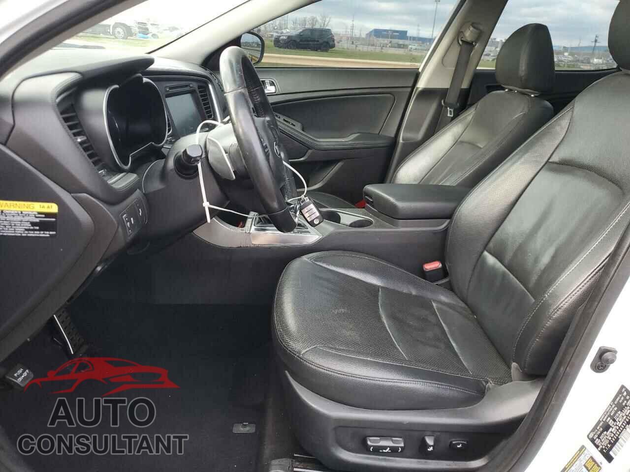 KIA OPTIMA 2015 - 5XXGR4A69FG391395