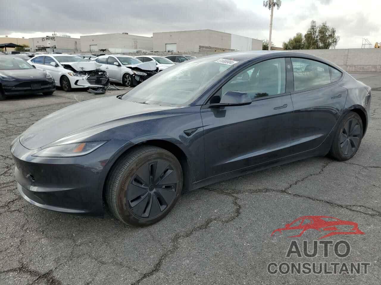 TESLA MODEL 3 2024 - 5YJ3E1EA3RF784453