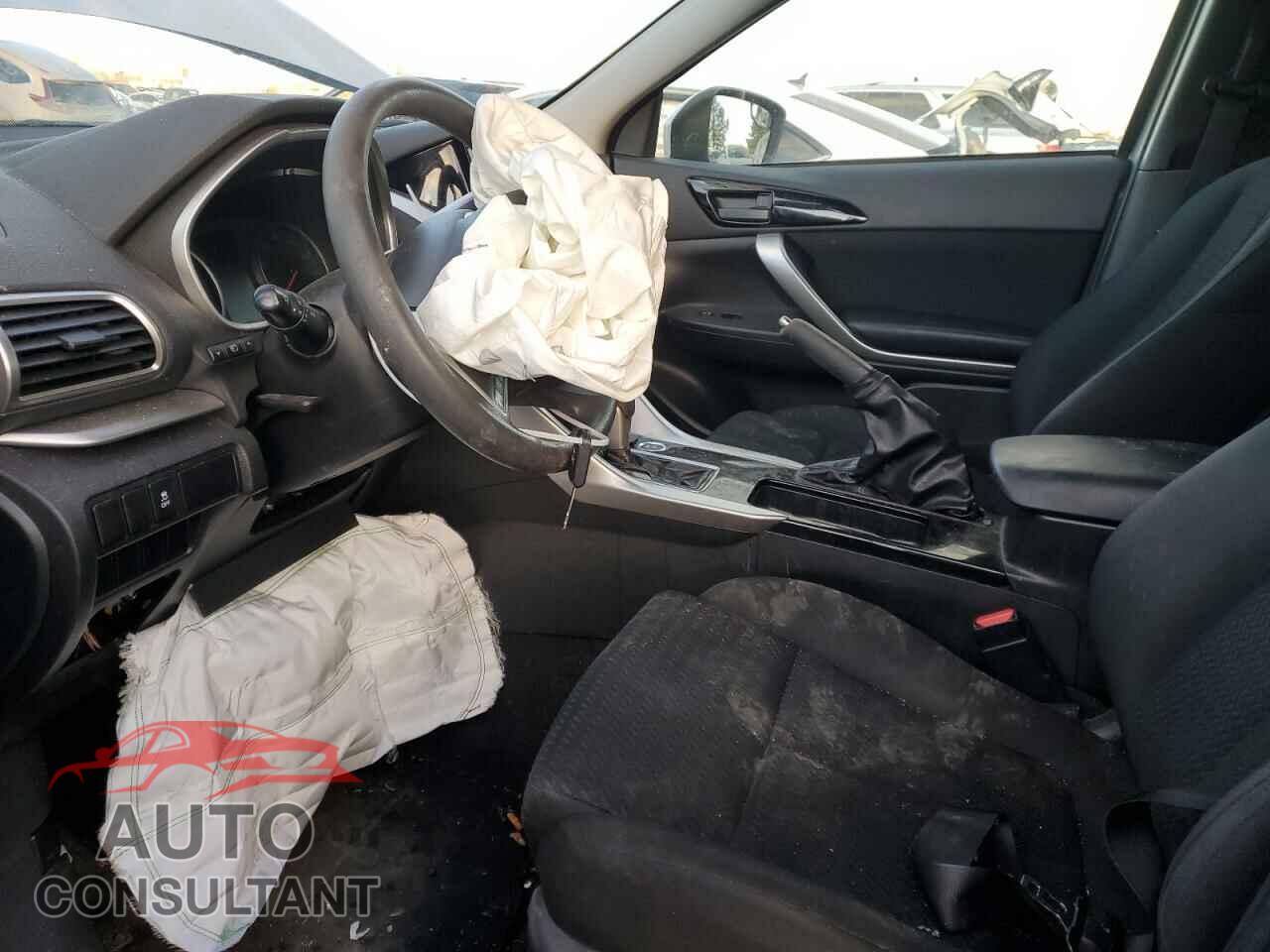 MITSUBISHI ECLIPSE 2019 - JA4AT3AA4KZ030390