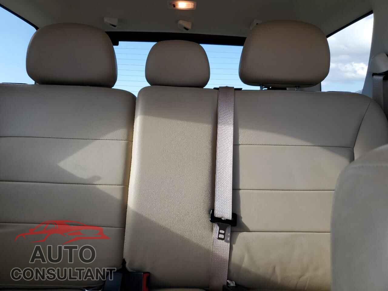 FORD ESCAPE 2011 - 1FMCU9EG9BKC19005