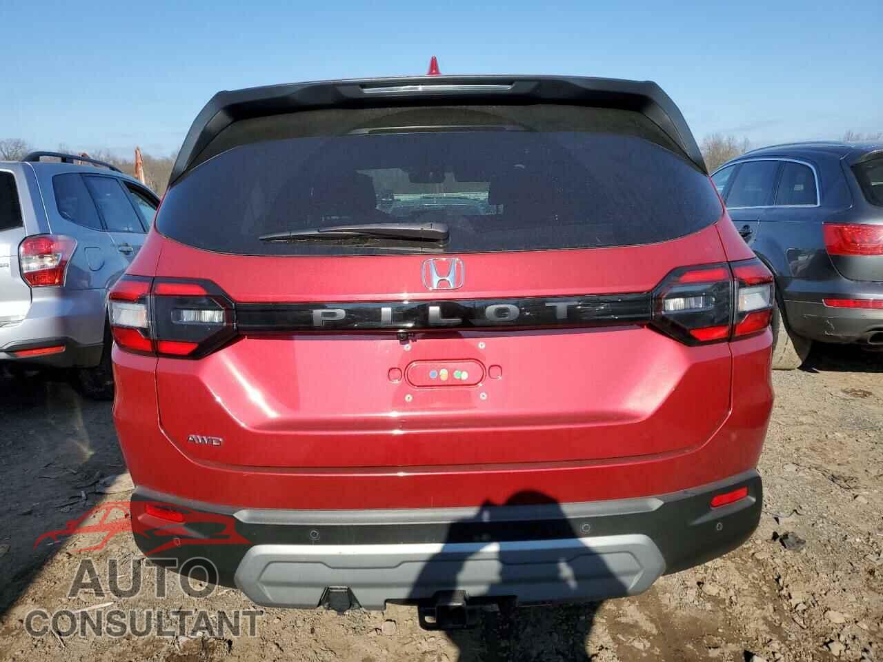 HONDA PILOT 2023 - 5FNYG1H51PB023027