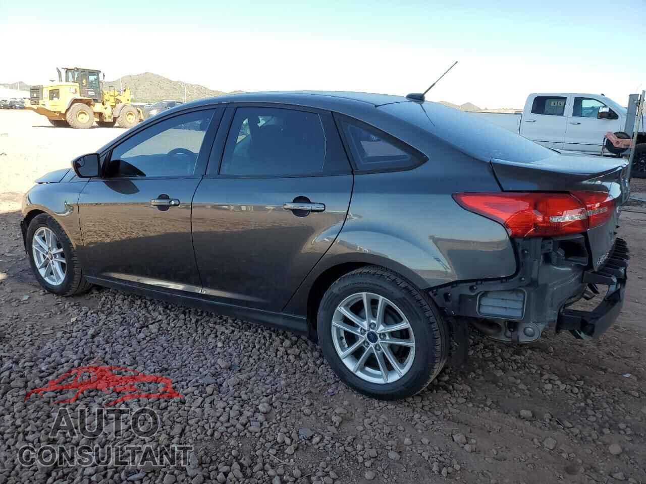 FORD FOCUS 2018 - 1FADP3F2XJL322819
