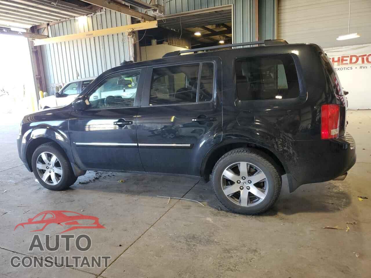 HONDA PILOT 2015 - 5FNYF4H97FB032532