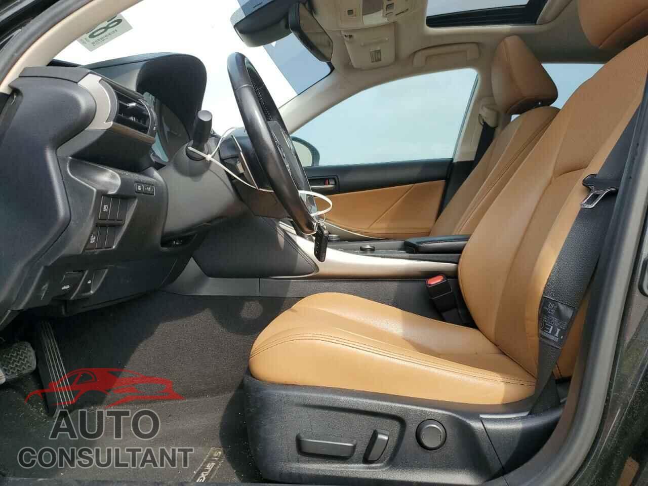 LEXUS IS 2020 - JTHAA1D20L5107123
