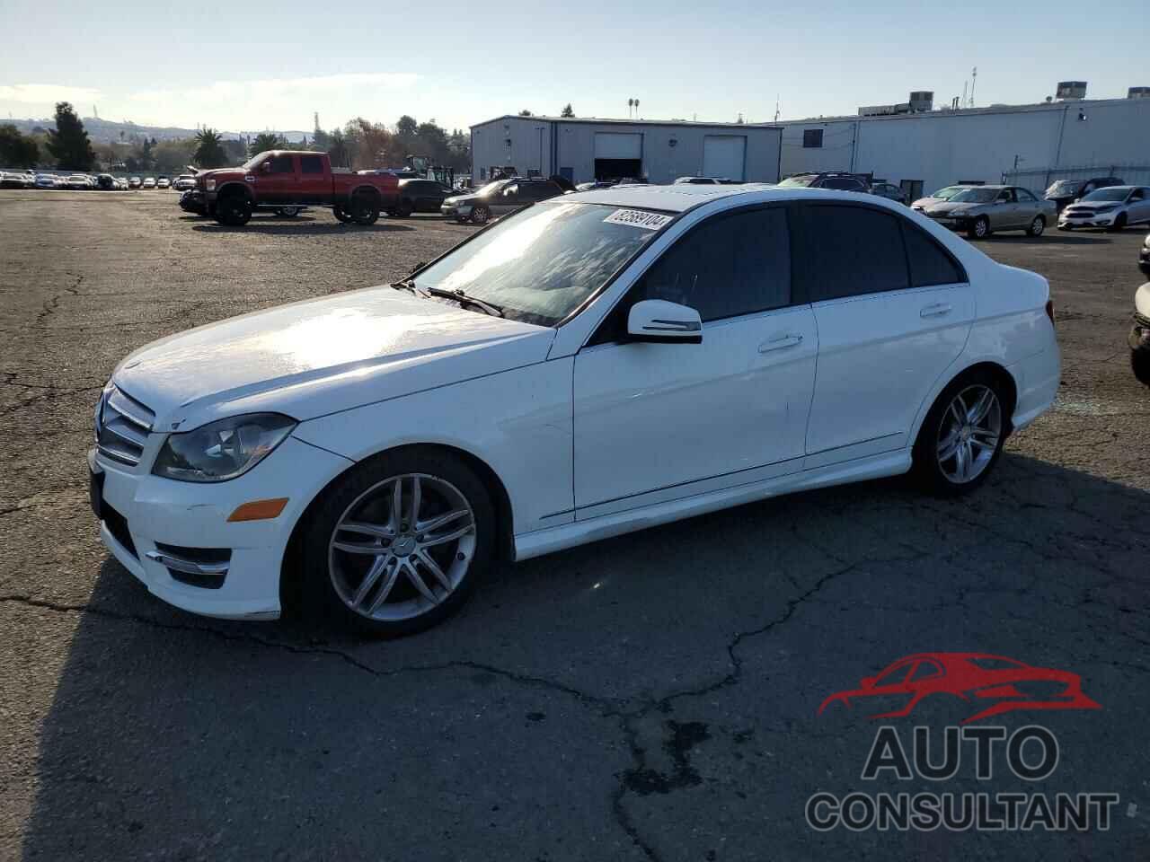 MERCEDES-BENZ C-CLASS 2013 - WDDGF4HB3DF972758