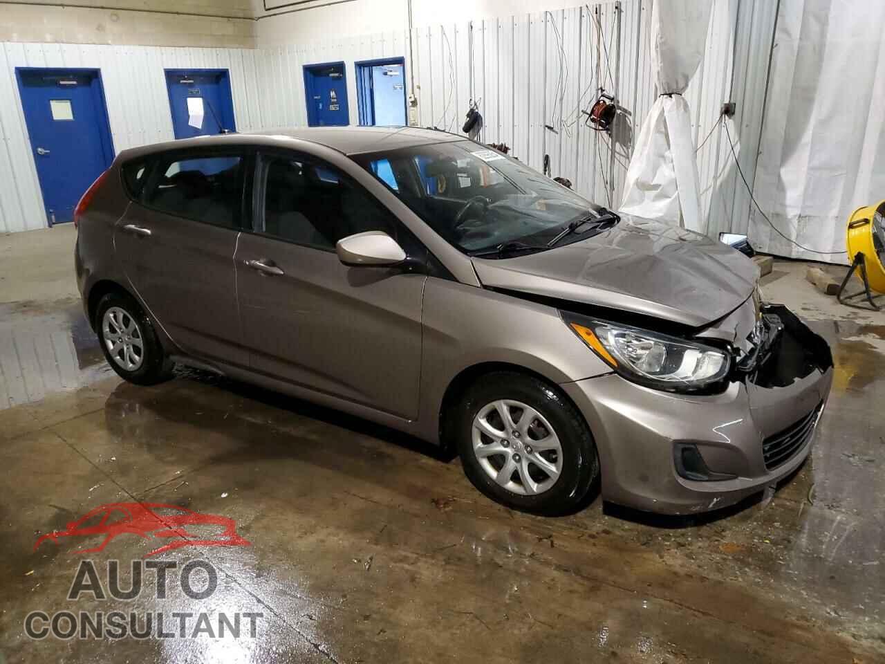 HYUNDAI ACCENT 2013 - KMHCT5AE7DU137796