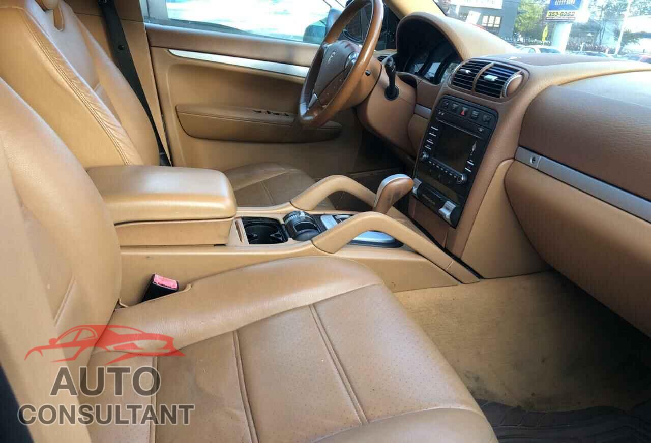 PORSCHE CAYENNE 2010 - WP1AA2AP5ALA07274