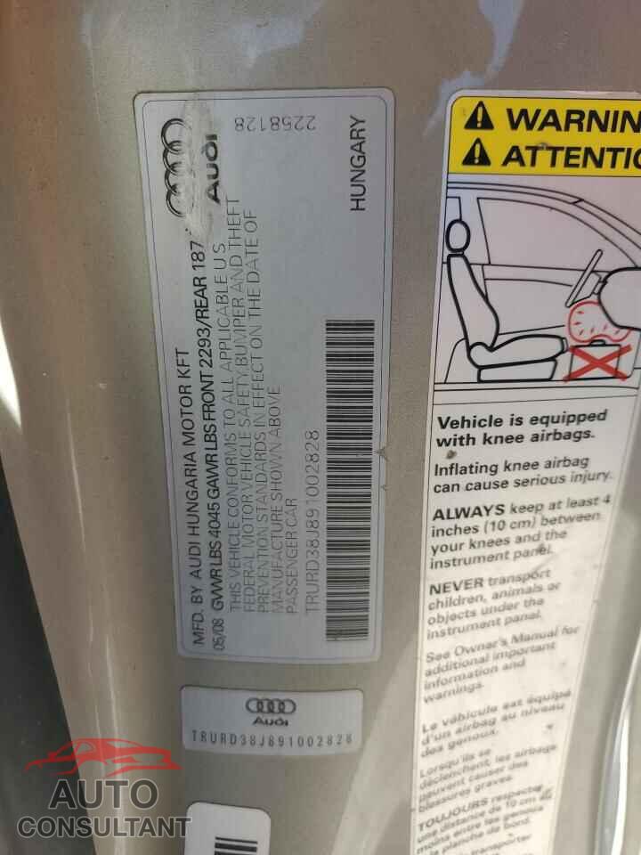 AUDI TT 2009 - TRURD38J891002828