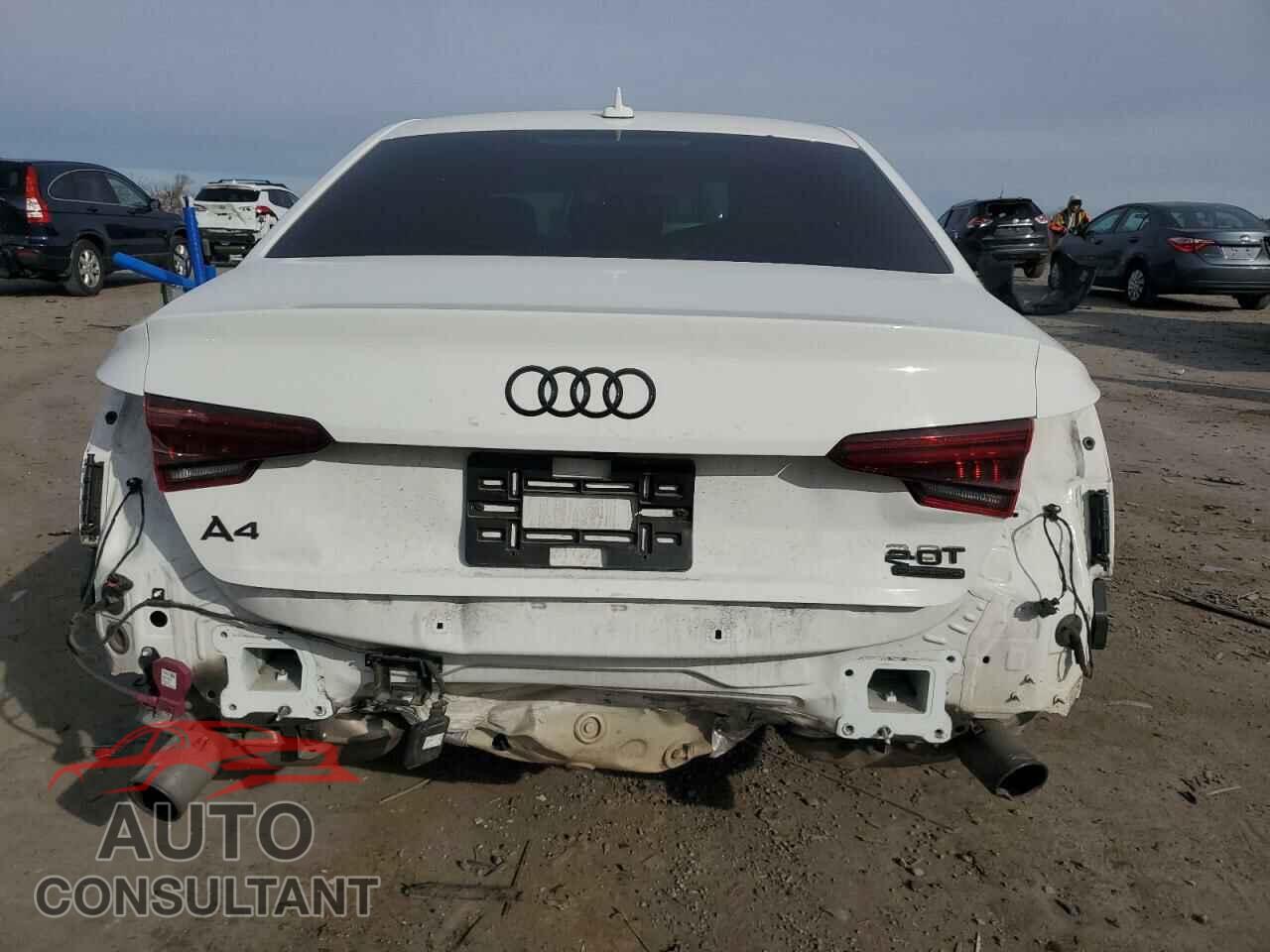 AUDI A4 2018 - WAUENAF44JA089765