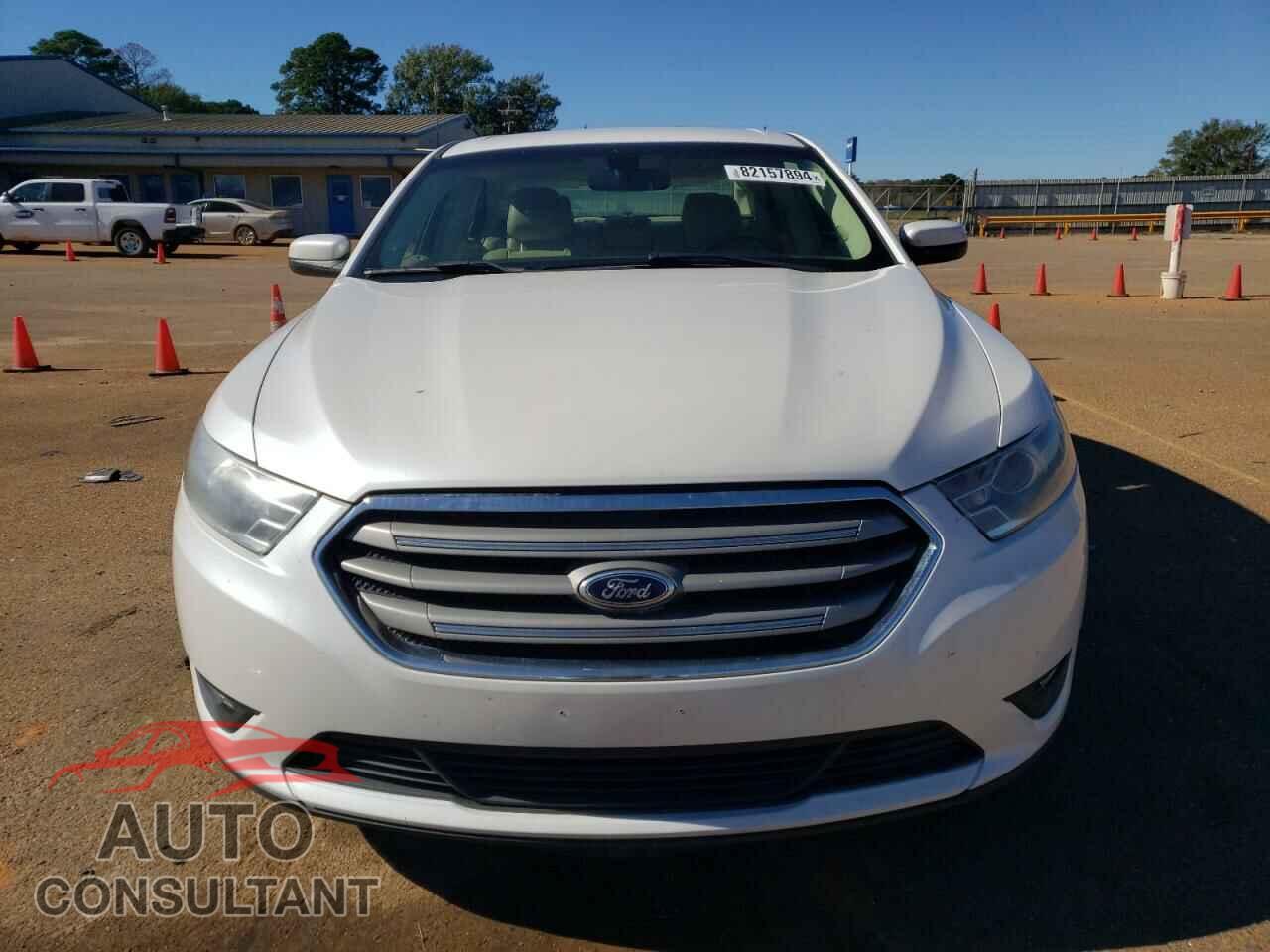 FORD TAURUS 2013 - 1FAHP2E84DG192809
