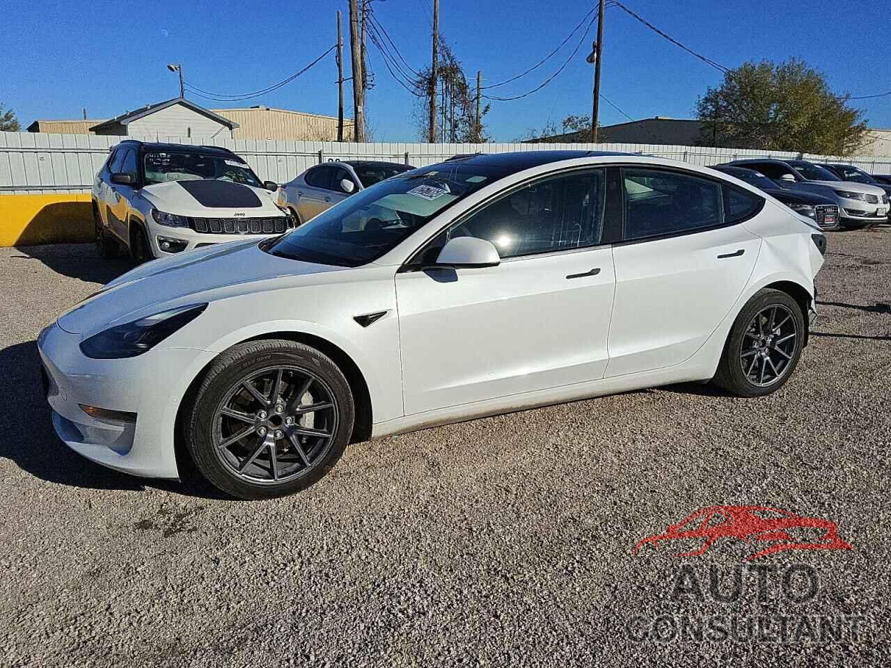 TESLA MODEL 3 2022 - 5YJ3E1EA6NF189400