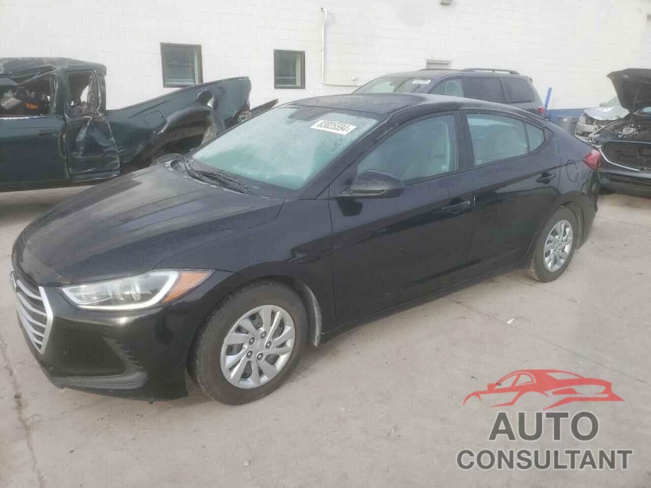 HYUNDAI ELANTRA 2018 - KMHD74LF7JU572161