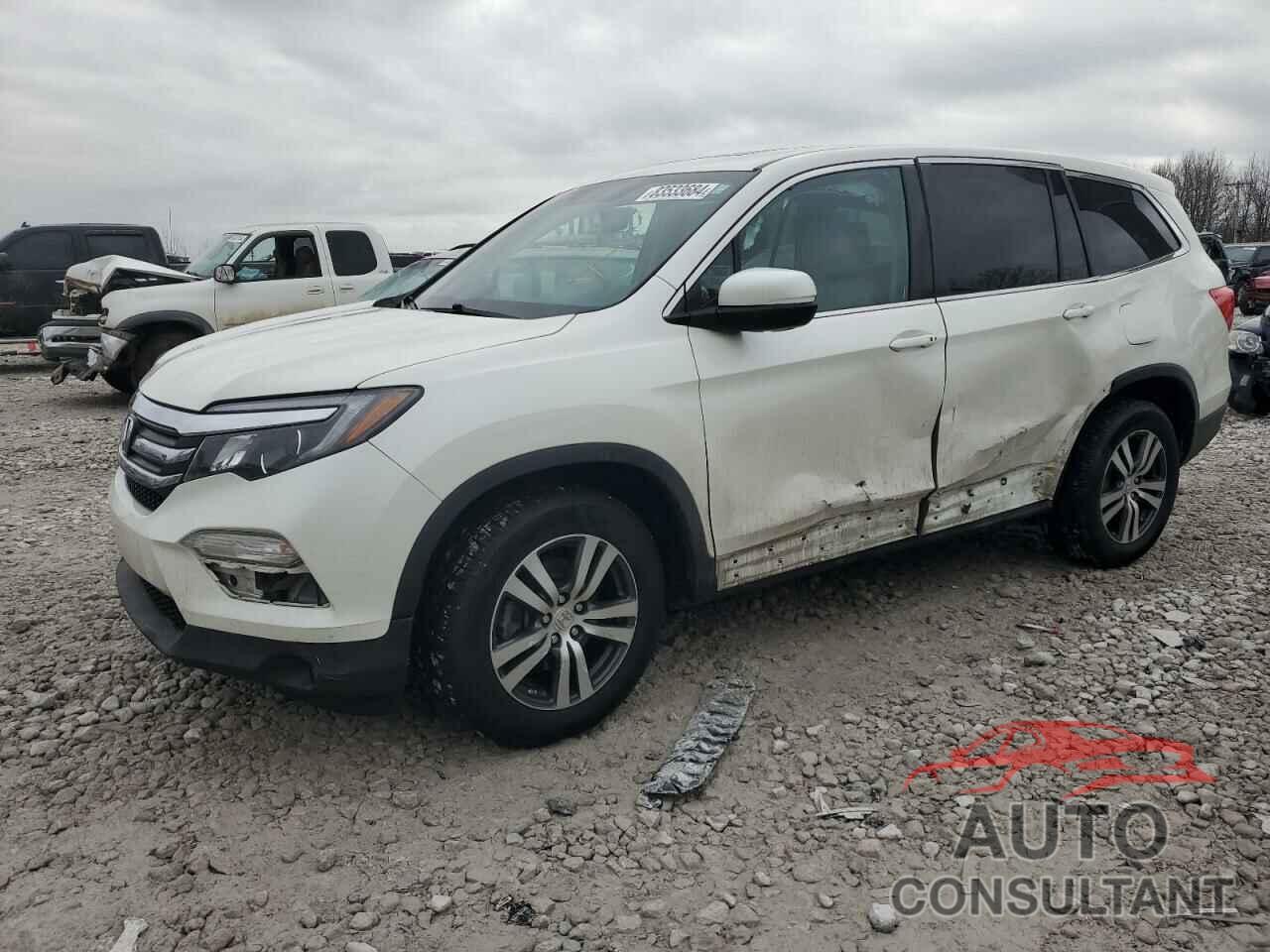 HONDA PILOT 2016 - 5FNYF6H51GB066752