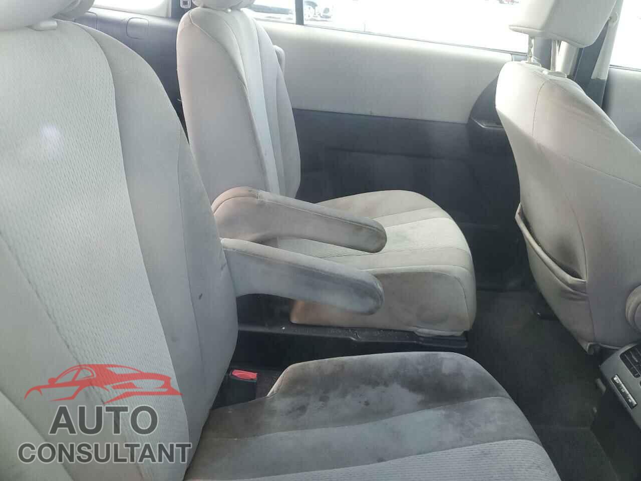 MAZDA 5 2013 - JM1CW2BL2D0147019