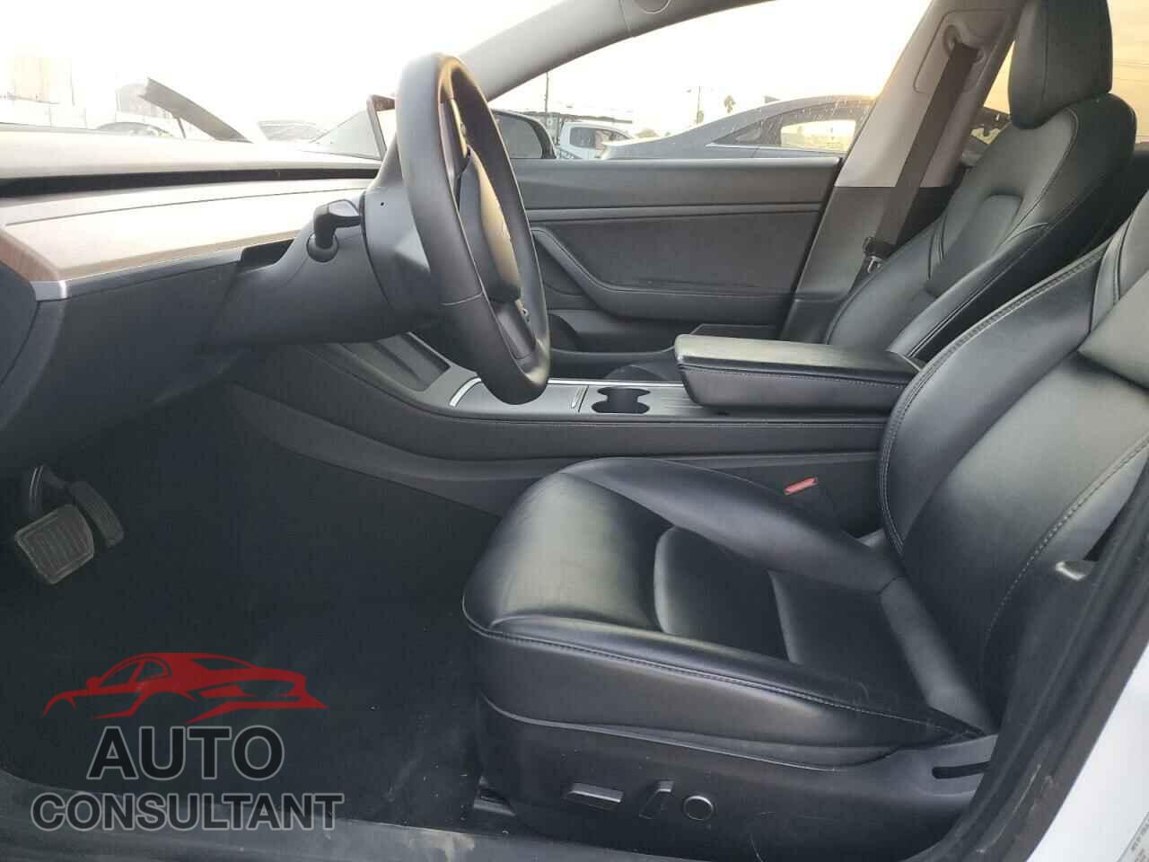 TESLA MODEL 3 2021 - 5YJ3E1EA2MF940376