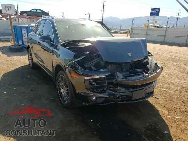PORSCHE CAYENNE 2016 - WP1AB2A24GLA95261