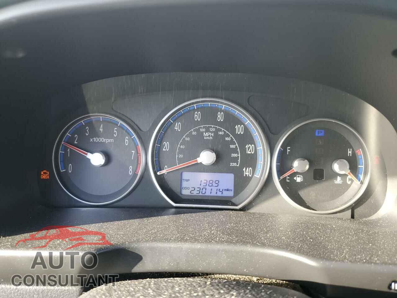 HYUNDAI SANTA FE 2009 - 5NMSG73D29H323636