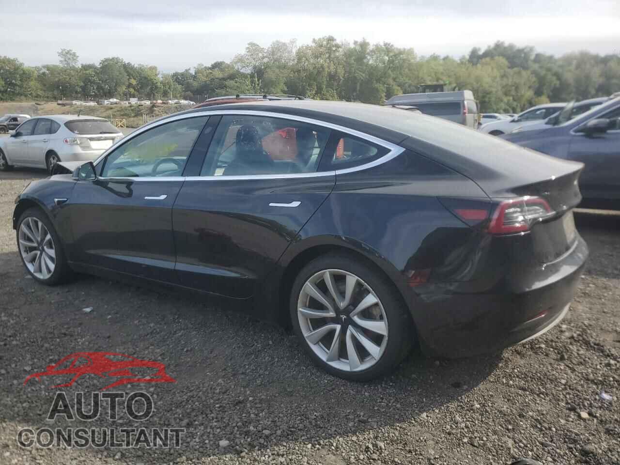 TESLA MODEL 3 2018 - 5YJ3E1EA5JF053592