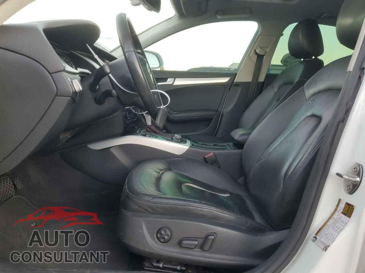AUDI A4 2011 - WAUEFAFL6BN030473