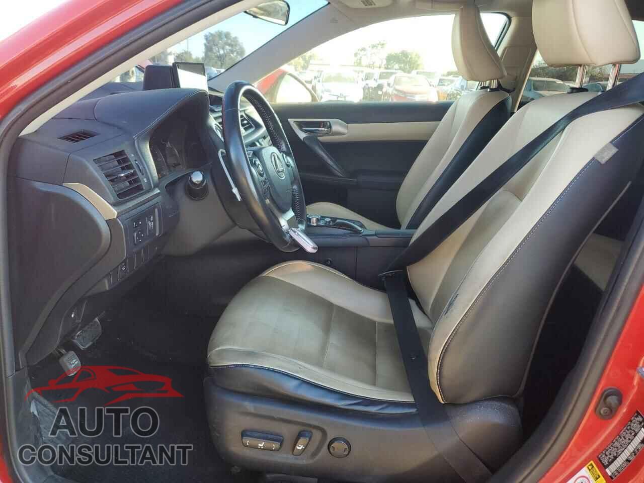 LEXUS CT 200 2014 - JTHKD5BH0E2196156