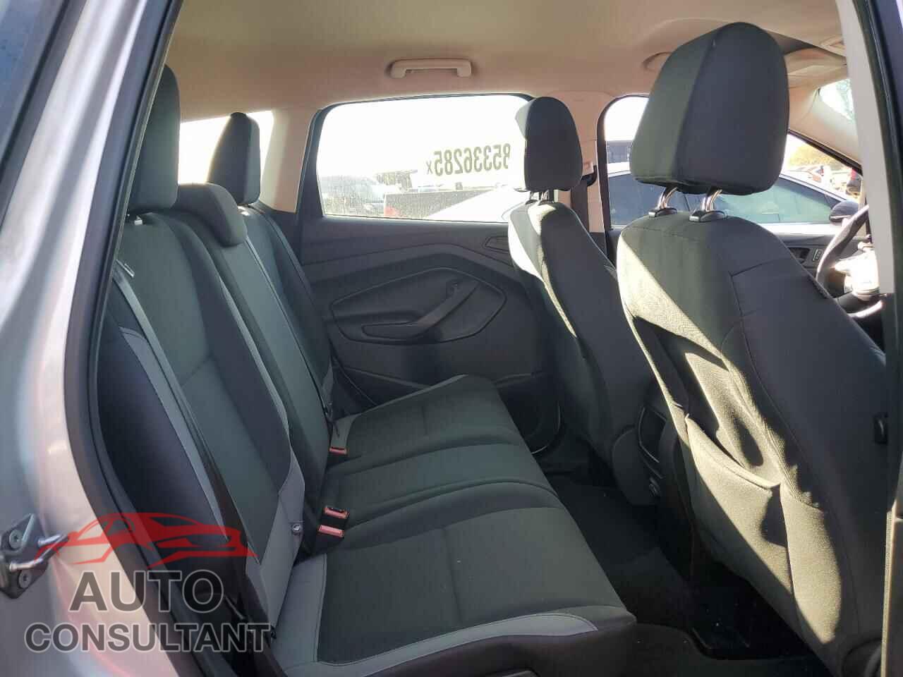 FORD ESCAPE 2015 - 1FMCU0F72FUB91620