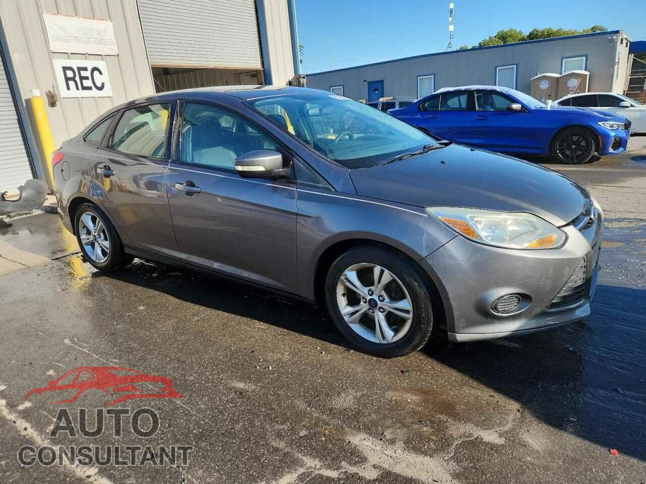 FORD FOCUS 2014 - 1FADP3F23EL257575