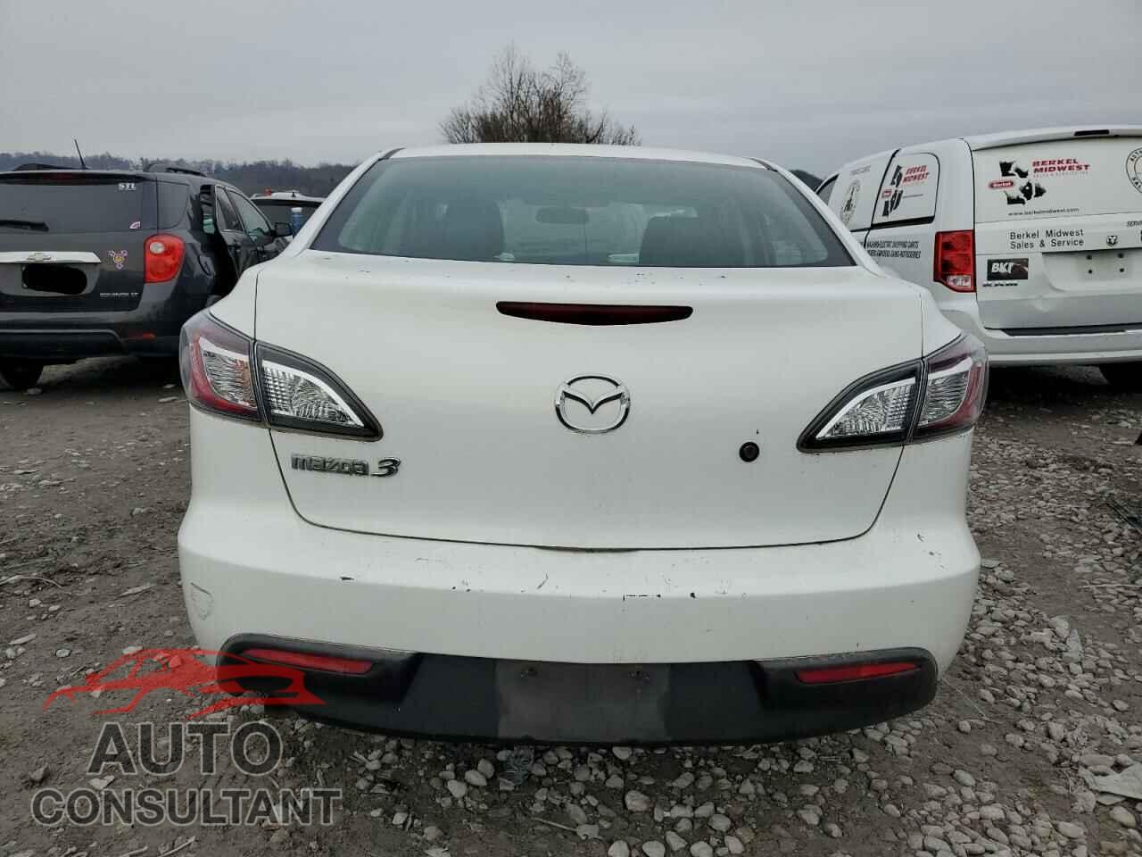 MAZDA 3 2011 - JM1BL1UF7B1495525
