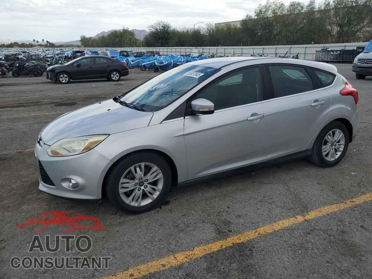 FORD FOCUS 2012 - 1FAHP3M2XCL105455