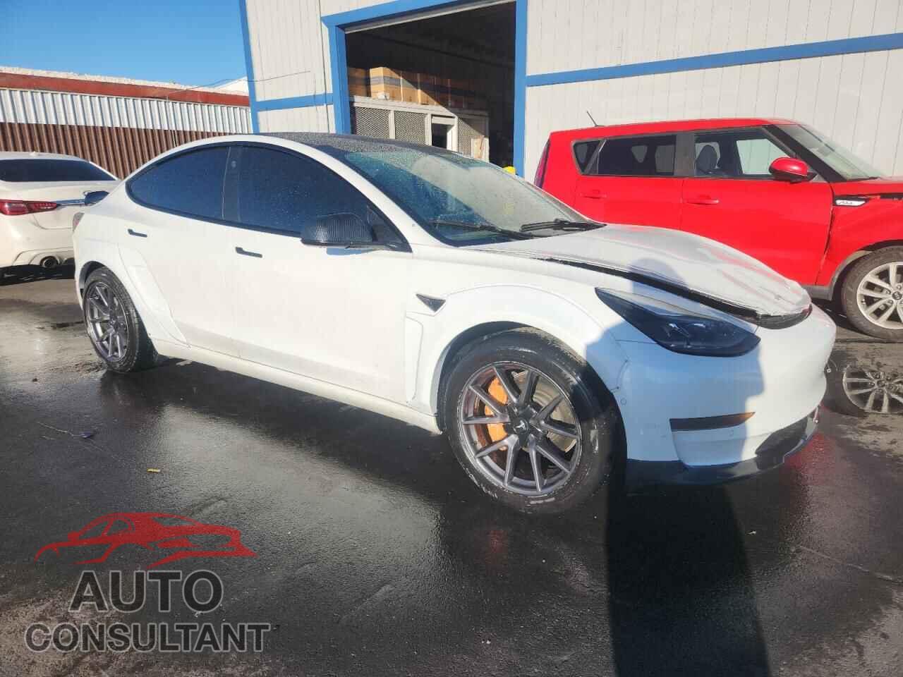 TESLA MODEL 3 2021 - 5YJ3E1EA0MF067792