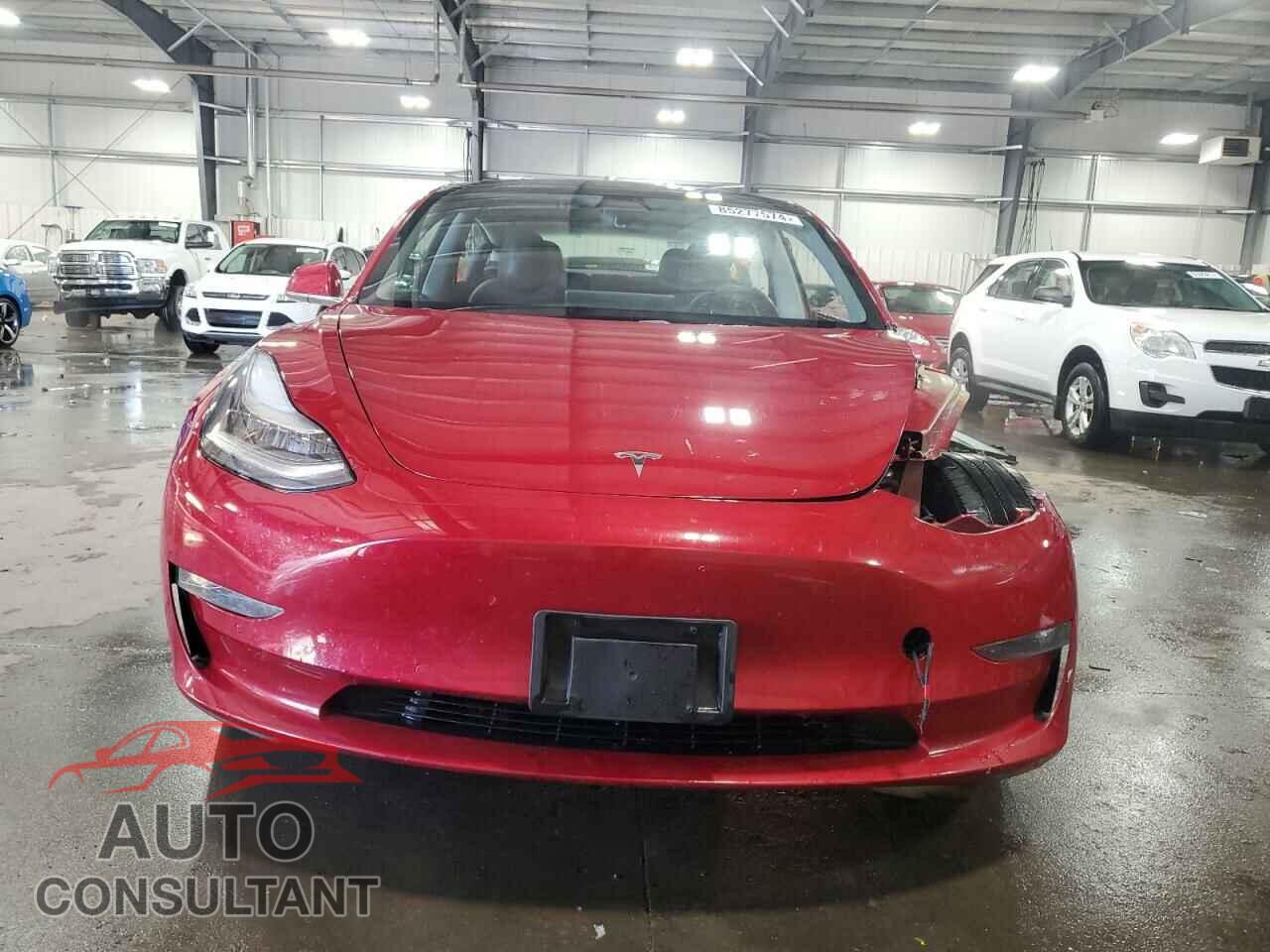 TESLA MODEL 3 2018 - 5YJ3E1EB1JF069524