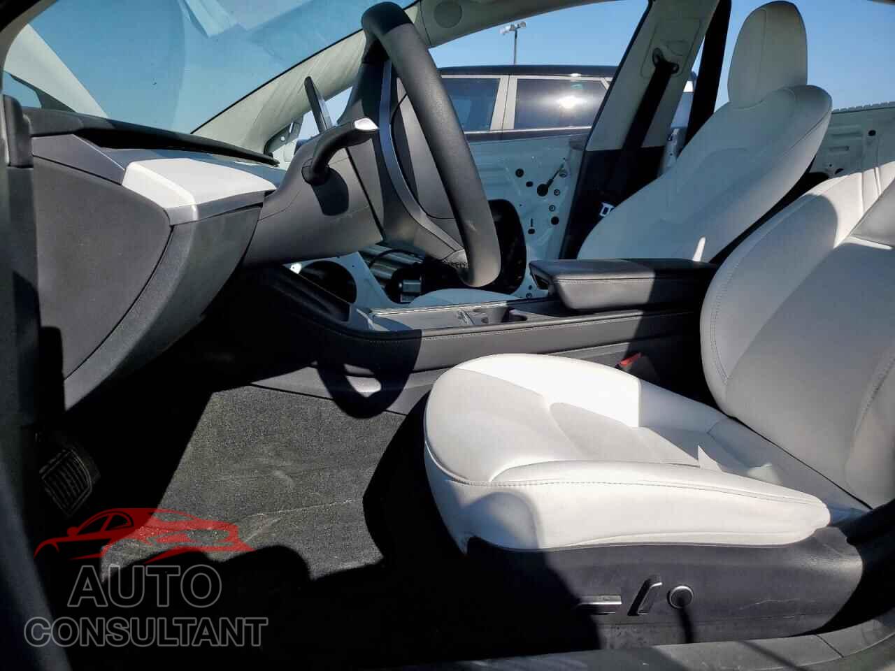 TESLA MODEL 3 2023 - 5YJ3E1EA5PF618142