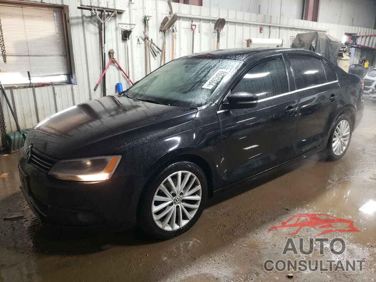 VOLKSWAGEN JETTA 2013 - 3VWLL7AJ7DM444173