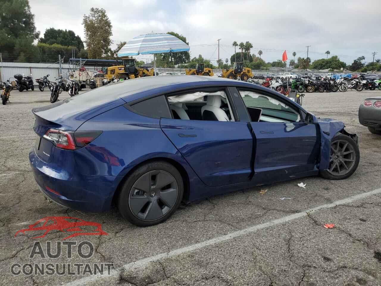 TESLA MODEL 3 2022 - 5YJ3E1EB1NF277635