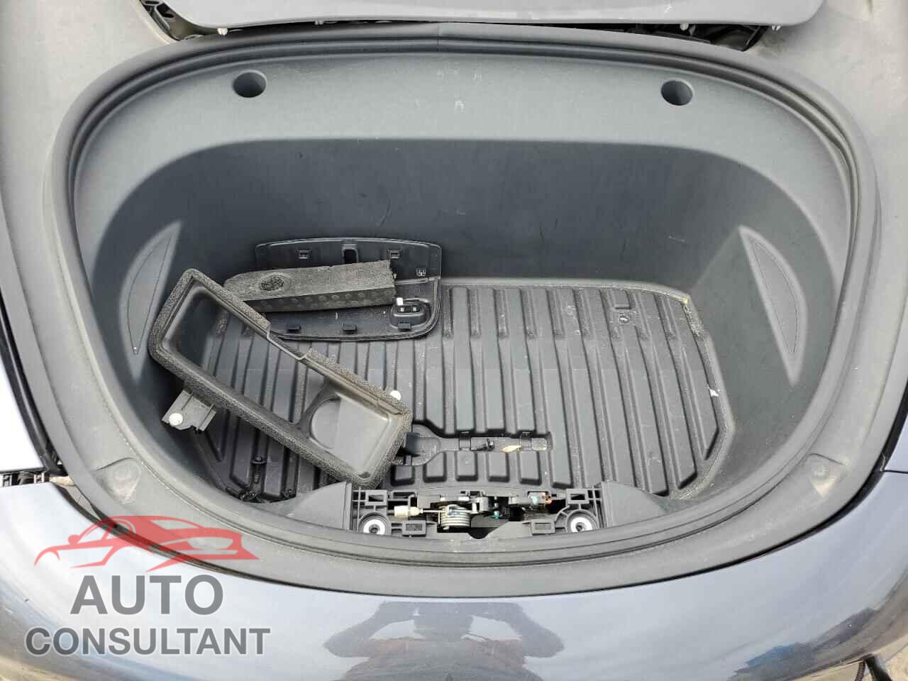 TESLA MODEL 3 2023 - 5YJ3E1EA5PF448591