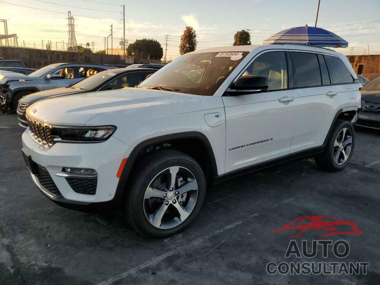 JEEP GRAND CHER 2023 - 1C4RJYB68PC665676