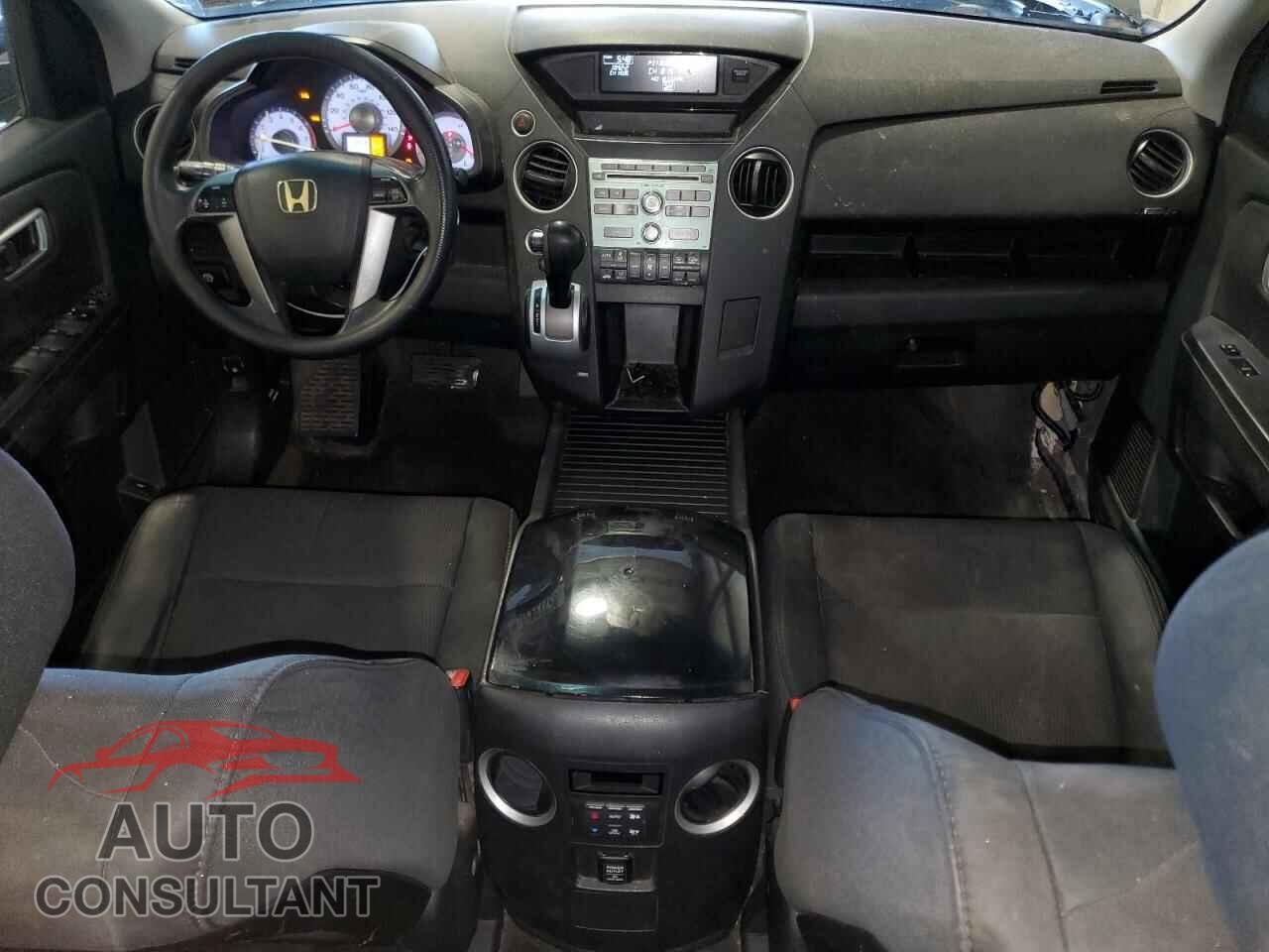 HONDA PILOT 2011 - 5FNYF4H49BB068060