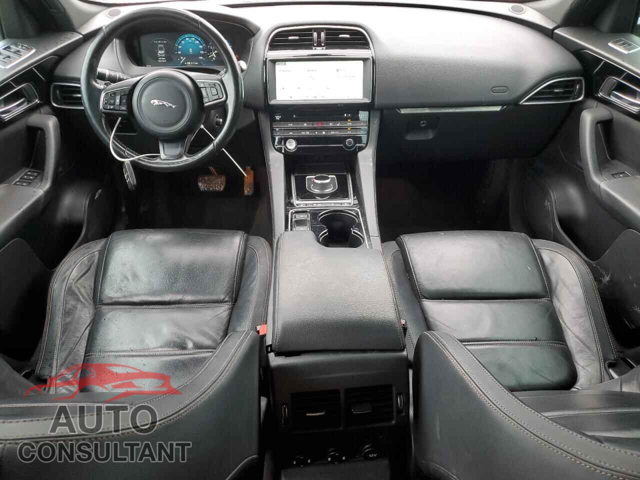 JAGUAR F-PACE 2017 - SADCK2BVXHA896703
