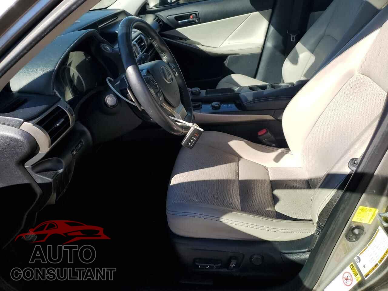 LEXUS IS 2014 - JTHBF1D25E5013117