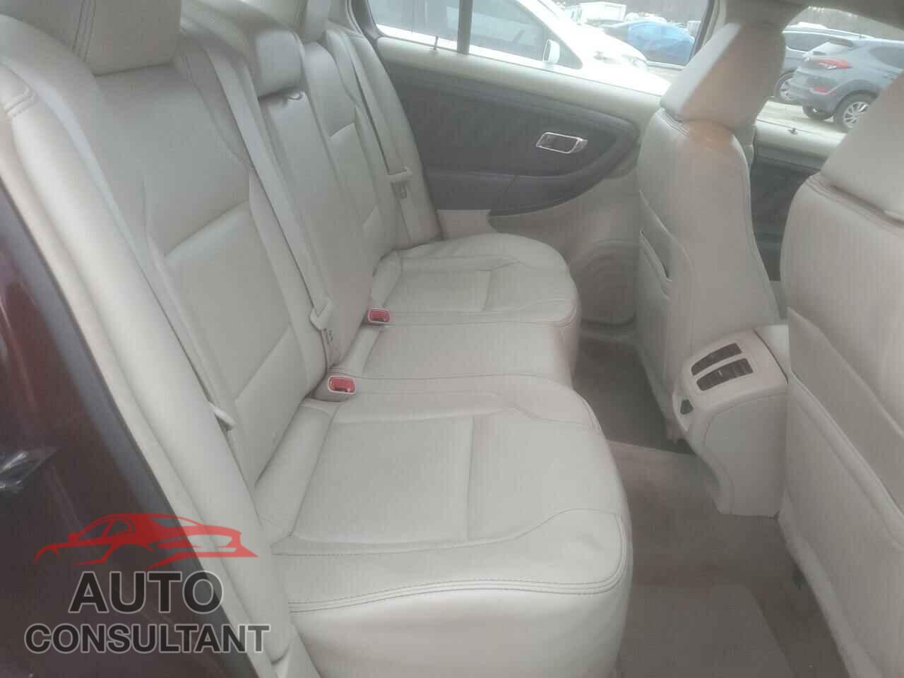 FORD TAURUS 2011 - 1FAHP2EW2BG160565