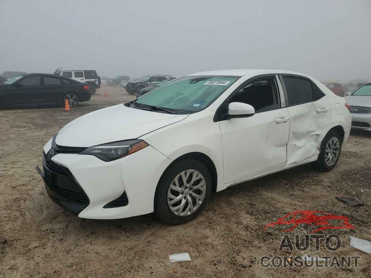 TOYOTA COROLLA 2018 - 5YFBURHE2JP826051