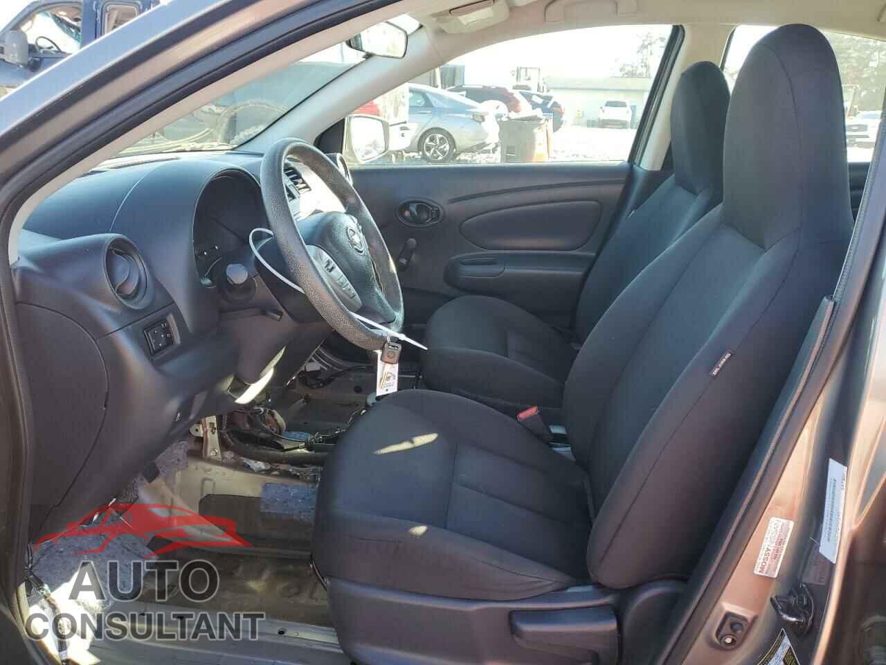 NISSAN VERSA 2017 - 3N1CN7AP3HL862245