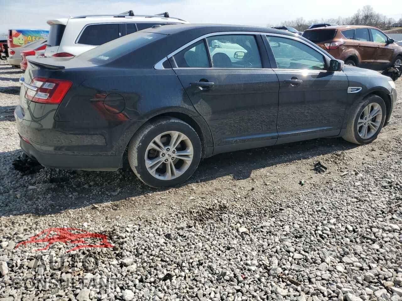 FORD TAURUS 2015 - 1FAHP2E87FG161055