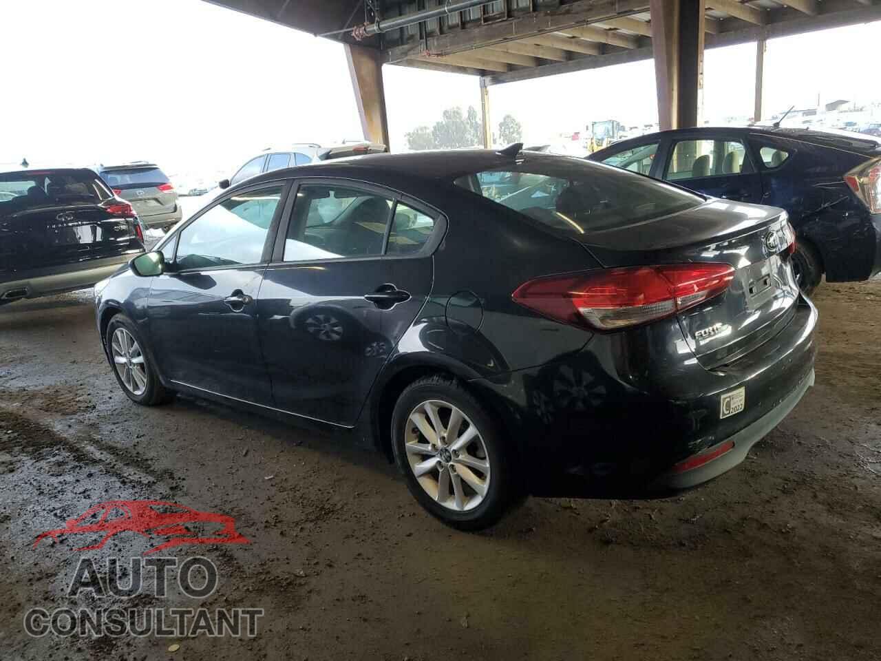 KIA FORTE 2017 - 3KPFL4A75HE005833