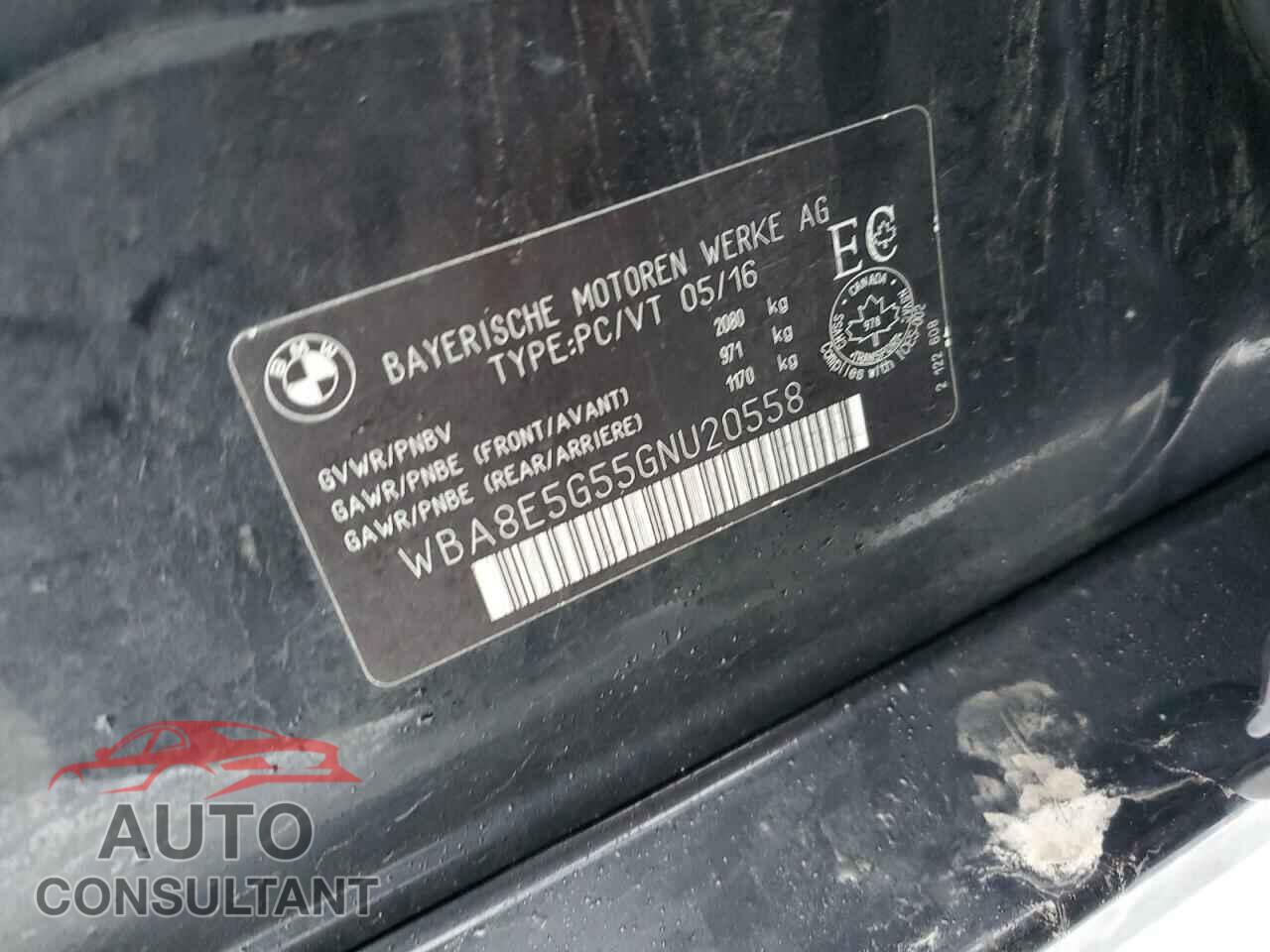 BMW 3 SERIES 2016 - WBA8E5G55GNU20558