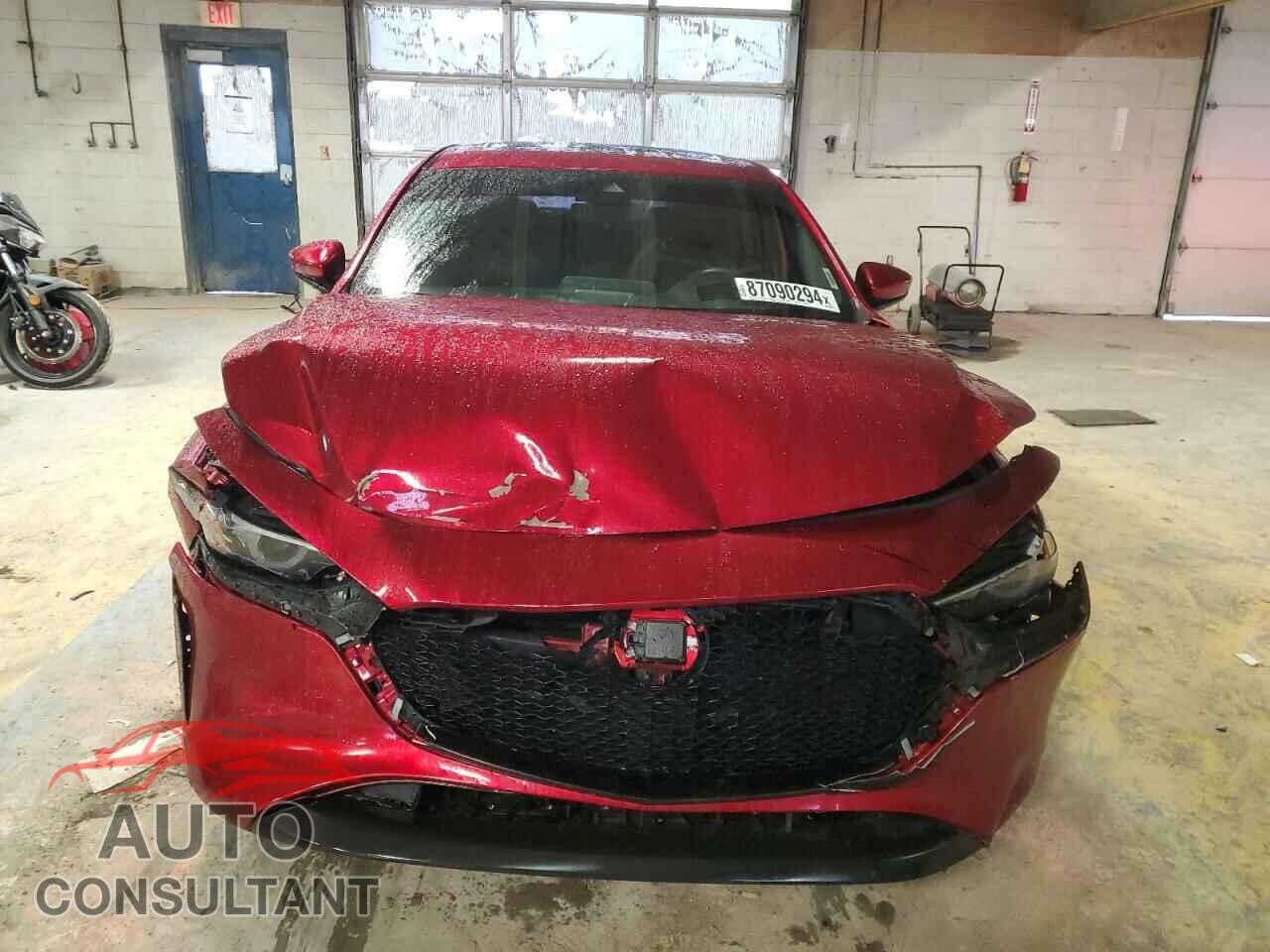 MAZDA 3 2019 - JM1BPANM3K1116781