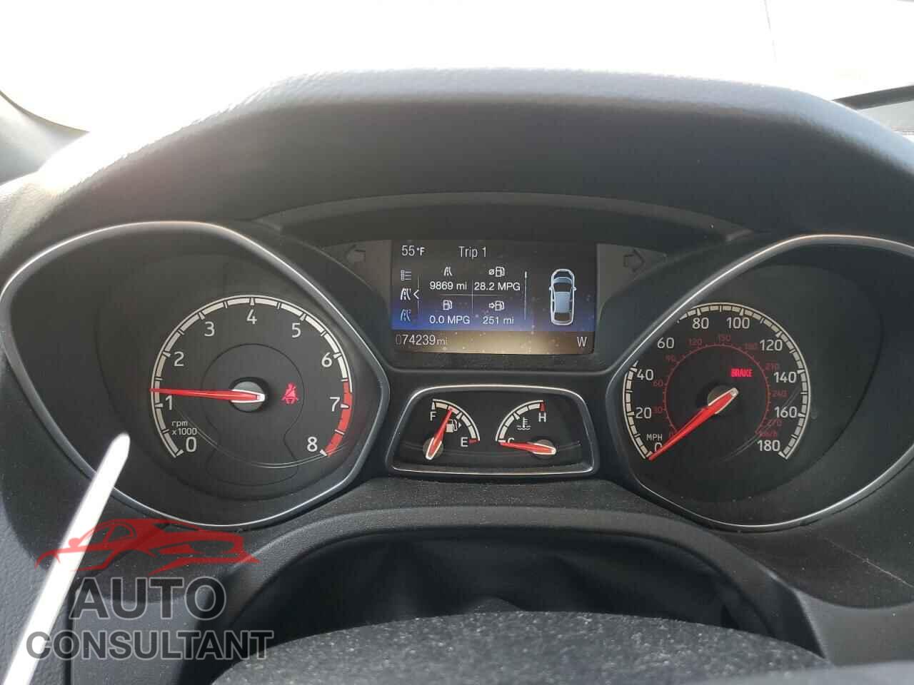 FORD FOCUS 2016 - 1FADP3L96GL350563