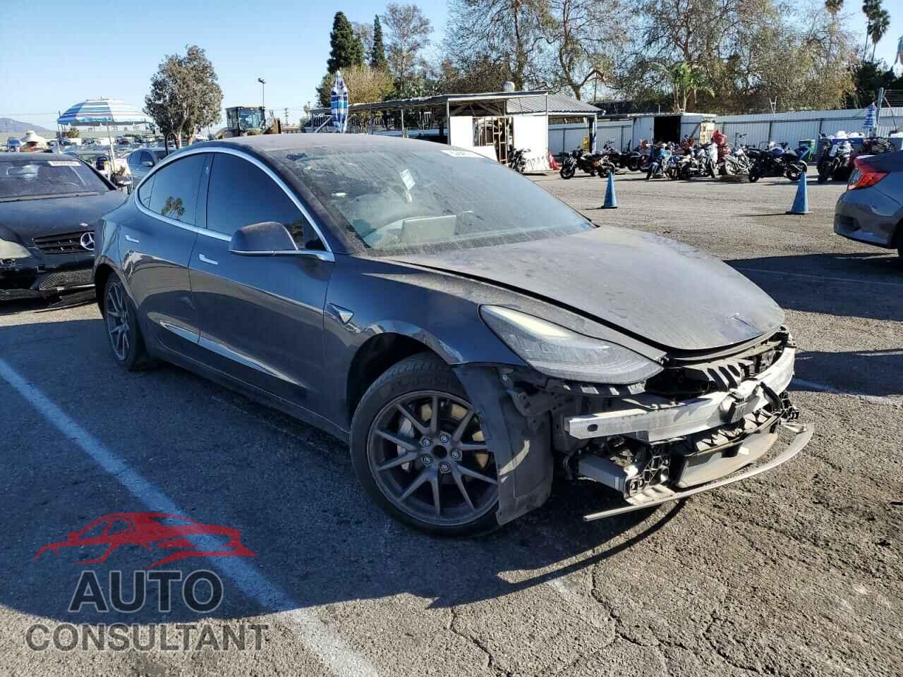 TESLA MODEL 3 2017 - 5YJ3E1EA7HF000337